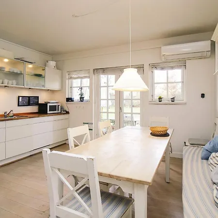 Feriehus 8 Person In Nykobing Sj